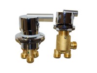 Sanotechnik kád szélére szerelhető egykaros keverős csaptelep krómszínű