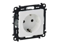 Valena Life 2P+F dugaszoló aljzat gyermekvédelemmel fehér