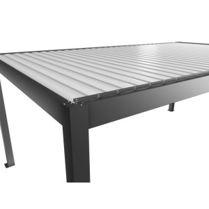 Biohort Pergola, 6x3,5 m, kvarc fehér: A teraszfedés részlete a lamellás tetővel.