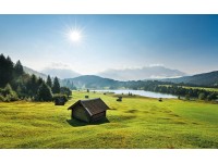 Vlies fotótapéta Bergwiese vor Karwendel 450 cm x 280 cm