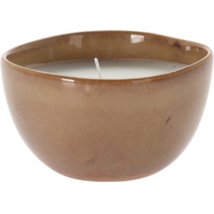 Gyertya barna porcelán tálban, Ø 10,3 cm. Dekoratív gyertya a meghitt órákért.