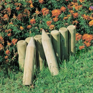 Mini paliszander nyomás alatt impregnálva, Ø 6 cm x 30 cm, fából, kertszegélyhez.