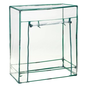 Paradicsom üvegház acélcső vázzal és átlátszó PVC fóliával.