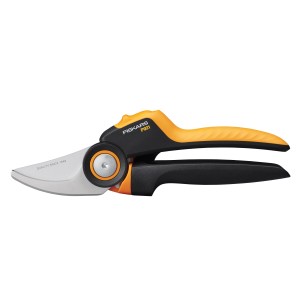 Fiskars Bypass X-series P921 M metszőolló, gördülő markolattal és tapadásmentes bevonattal.