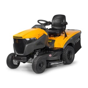 Sárga Stiga Estate fűnyíró traktor, ideális nagy kertekhez.