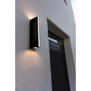 Modern Lutec Leo LED kültéri fali lámpa antracit színben, felfelé és lefelé irányuló fényhatással.