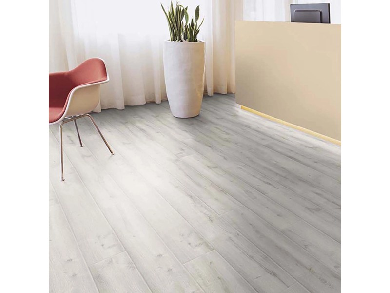 Komintas Laminalt Padlo Obi