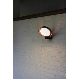 Antracit színű Lutec Polo LED kültéri fali lámpa, kerek forma, meleg fehér fény.