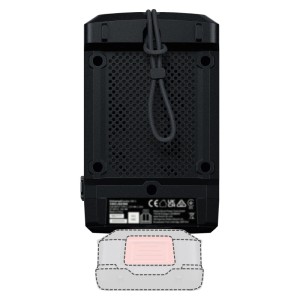 Bosch UniversalSpeaker 18V-1 akkus Bluetooth hangszóró hátulja ráccsal és 18V akkumulátor csatlakozóval.