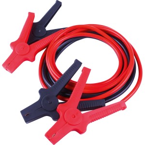 16 mm²-es bikakábel piros és fekete szigetelt csipeszekkel a biztonságos csatlakoztatáshoz.