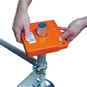 Krause Climtec 10 kg-os narancssárga ballaszt súly az állványzat stabilitásának növeléséhez.