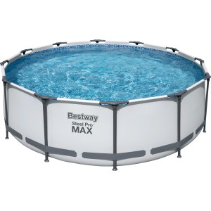 Bestway Steel Pro Max Frame medence szett, Ø 366 cm, vízzel feltöltve.