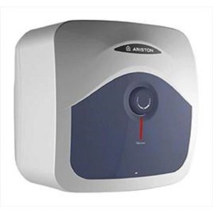 Ariston elektromos vízmelegítő, ideális háztartási melegvíz-ellátáshoz.