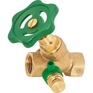 Sárgaréz ferde ülésű szelep Ø 18,6 mm zöld kézikerékkel az áramlás szabályozásához.