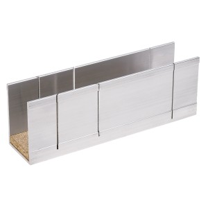 LUX Comfort alumínium gérvágó láda pontos 45°-os és 90°-os vágásokhoz.