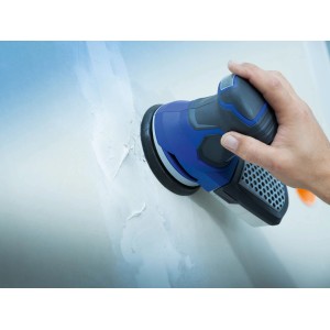 Excenteres csiszoló LUX Comfort hálós csiszolólap készlettel falat csiszol.