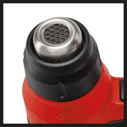 Közelkép: Einhell Power X-Change TE-HA 18 Li Solo akkus hőlégfúvó, méhsejt rácsú fúvóka.