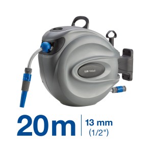 Szürke LUX-TOOLS fali tömlődoboz 20m automatikus feltekercseléssel és 13mm (1/2") kerti tömlővel.