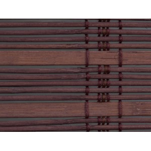 Közelkép a OBI Mataro bambusz rolóról teak színben, 120x160 cm.