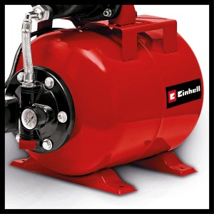 Einhell GC-WW 6839 házi vízmű, piros szivattyú manométerrel és acéltartállyal.