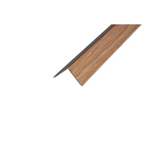 Döllken műanyag szegélyléc 30x30 mm tölgy hatású padló- és falburkoláshoz.